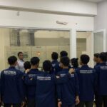 Teknik Elektro Kampus Serang Kenalkan Ruang Panel Distribusi Listrik dan Ruang Produksi bagi Mahasiswa